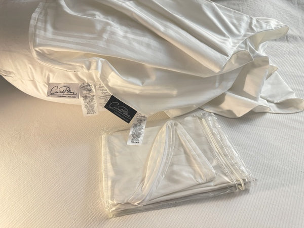 CURVED PILLOWCASE - Stripe - White